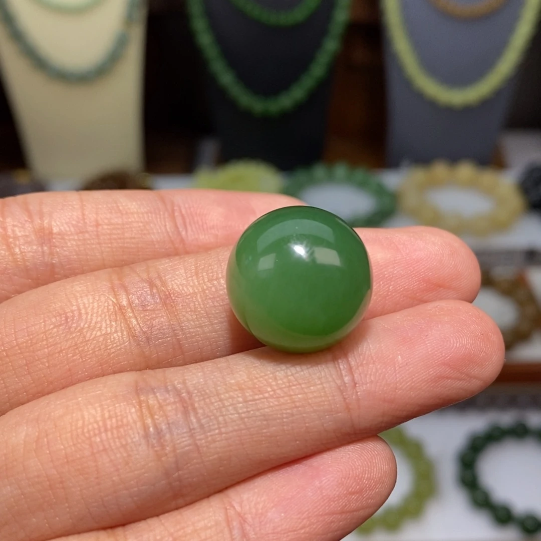 林***子和田玉未镶嵌手串卡18打孔不退不换