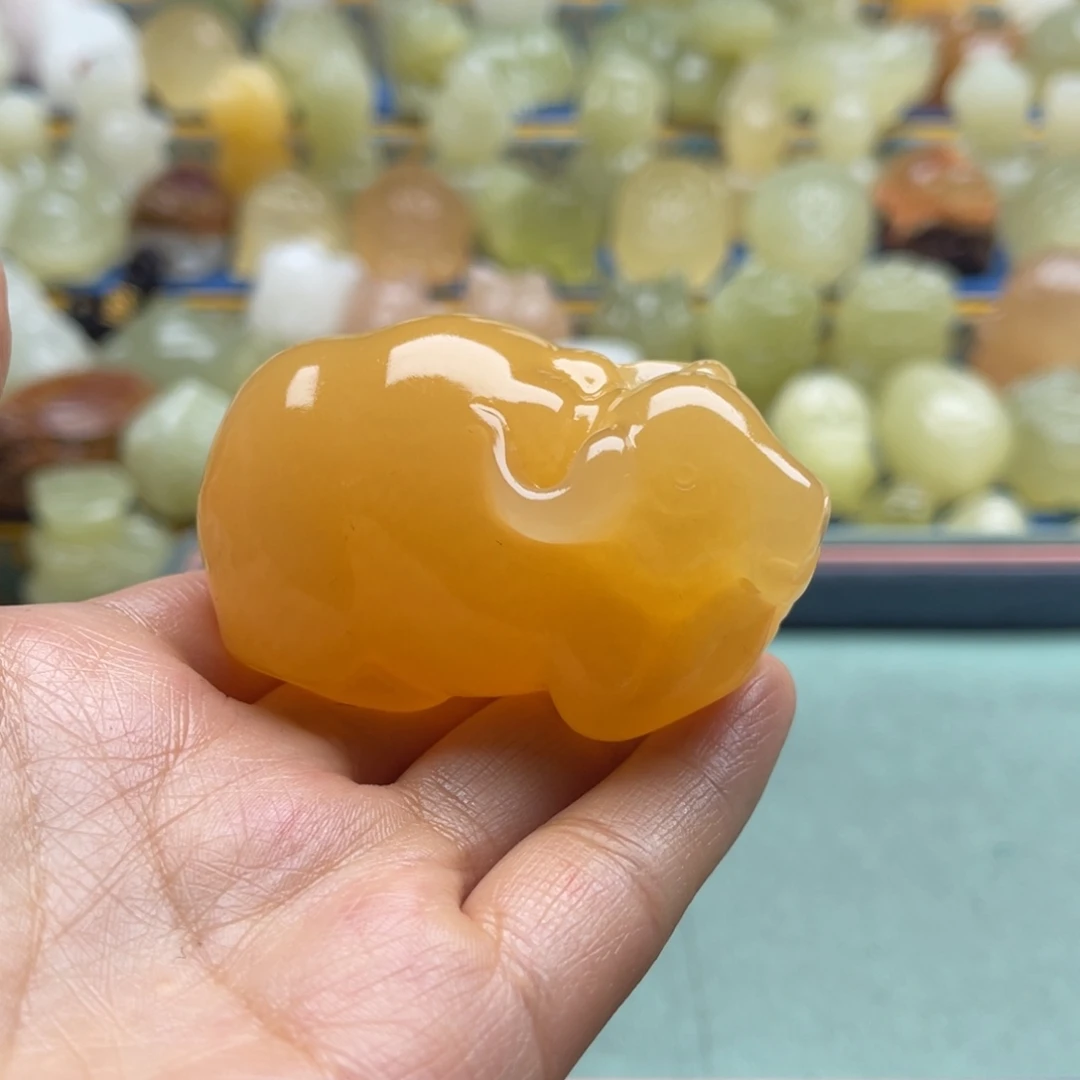 小***）天然雕刻桌面小摆件