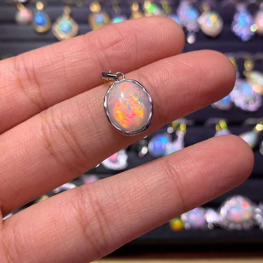 欧泊银S925镶嵌吊坠