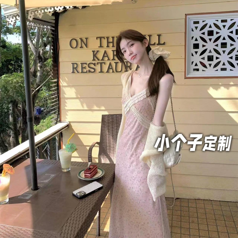 150小矮个子法式拼接蕾丝连衣裙女夏V领碎花吊带裙a字收腰中长款