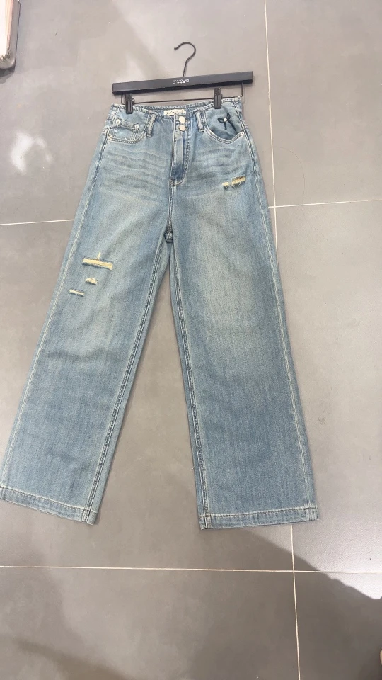 3618夏款女破洞牛仔裤裤子女装浅蓝直筒休闲百搭蓝色