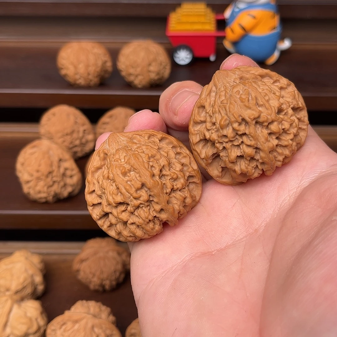 好***见文玩核桃吊坠满天星