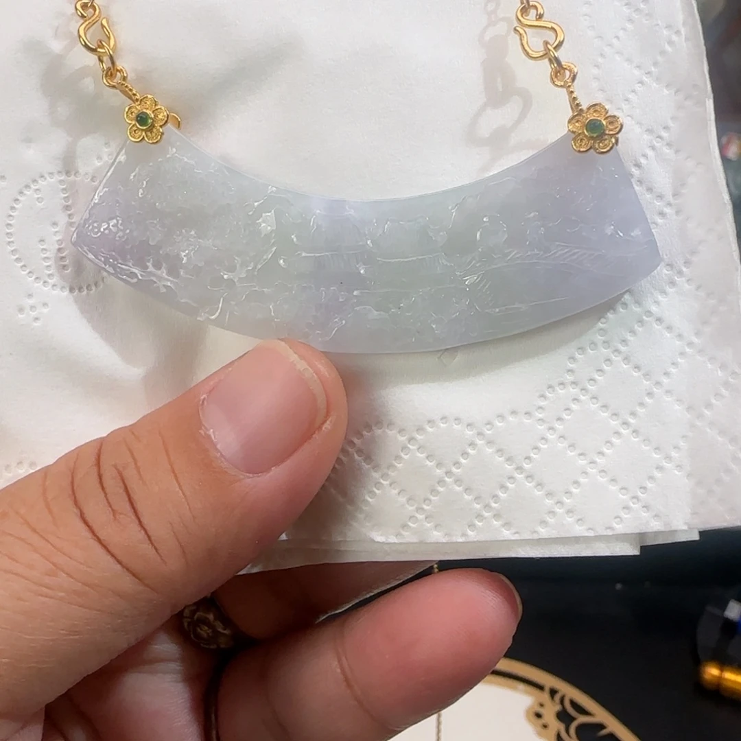 翡翠颈饰未镶嵌仿古