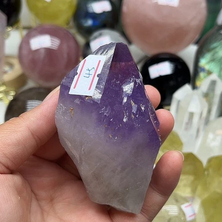 水晶珠宝半成品未镶嵌223克紫水晶原石