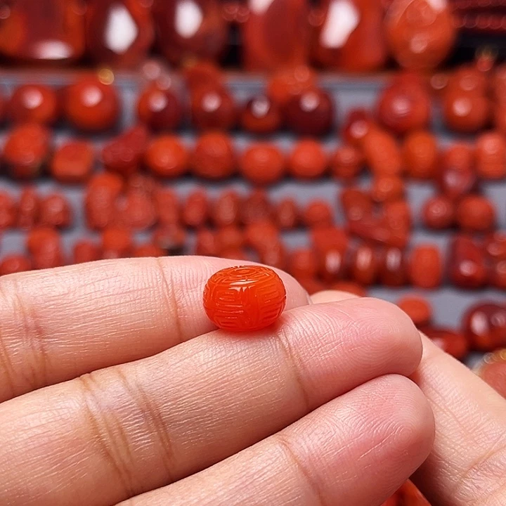 侦***o南红玛瑙未镶嵌配饰11+