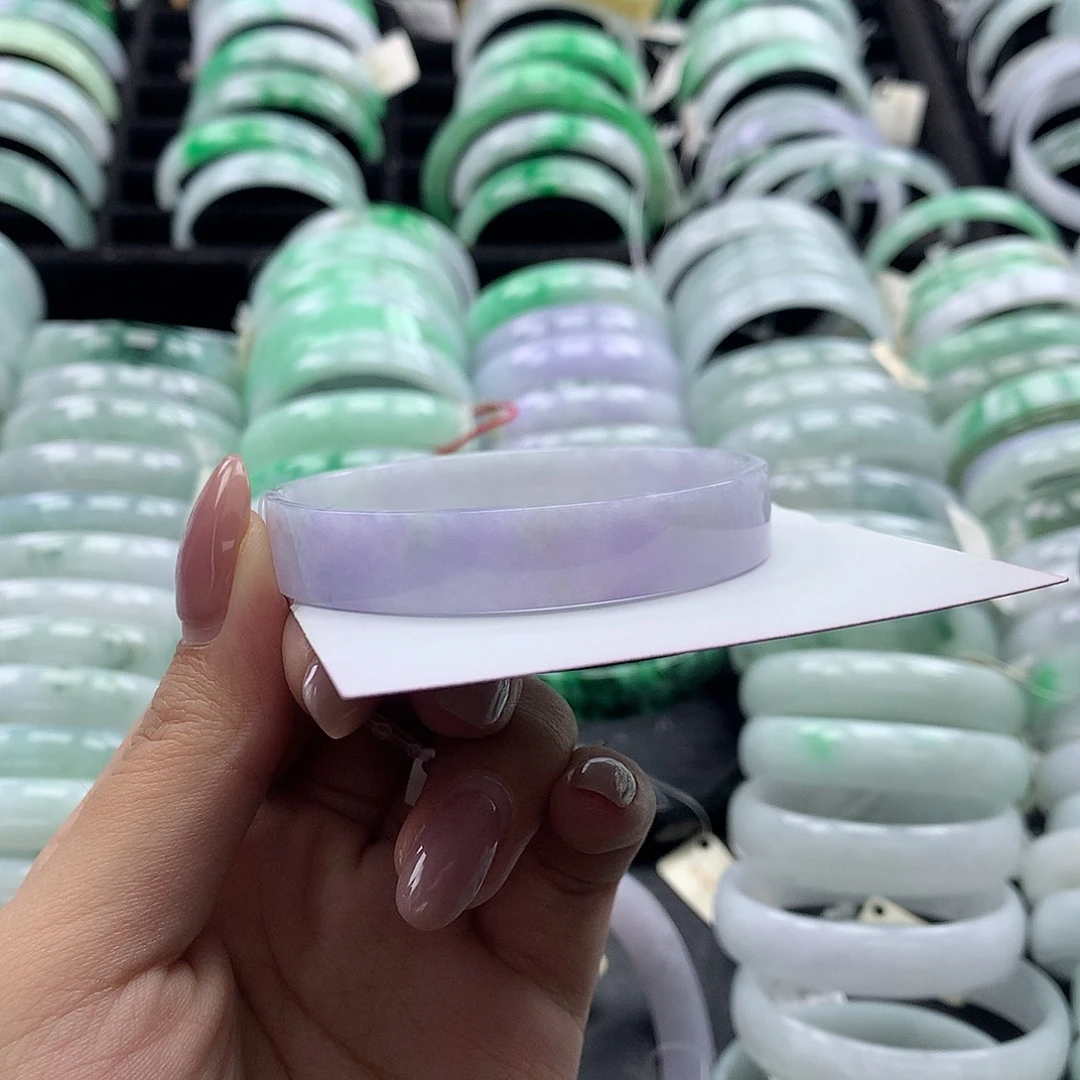 未镶嵌手镯翡翠公主