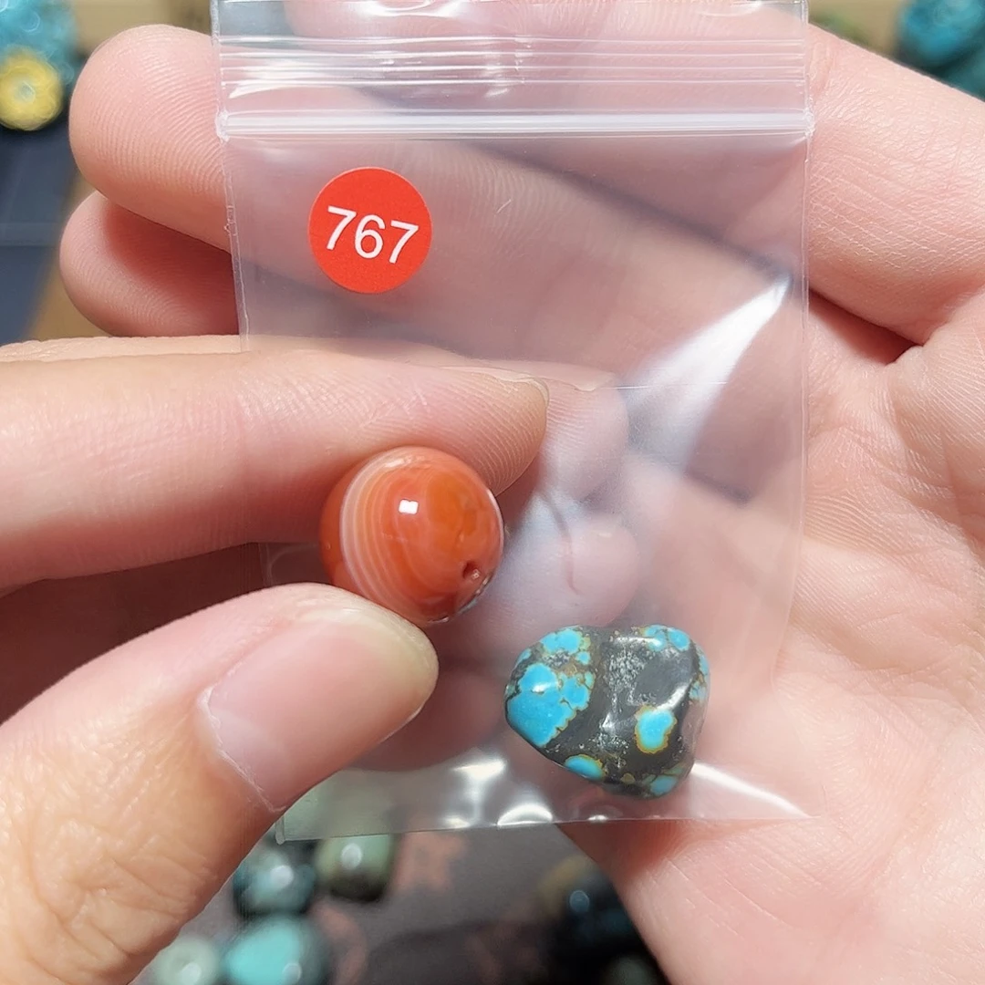 旺***太玛瑙/玉髓未镶嵌圆珠桶珠老型手串！！