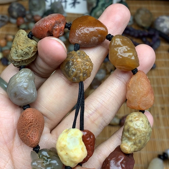 玛瑙/玉髓珠宝半成品未镶嵌进**境