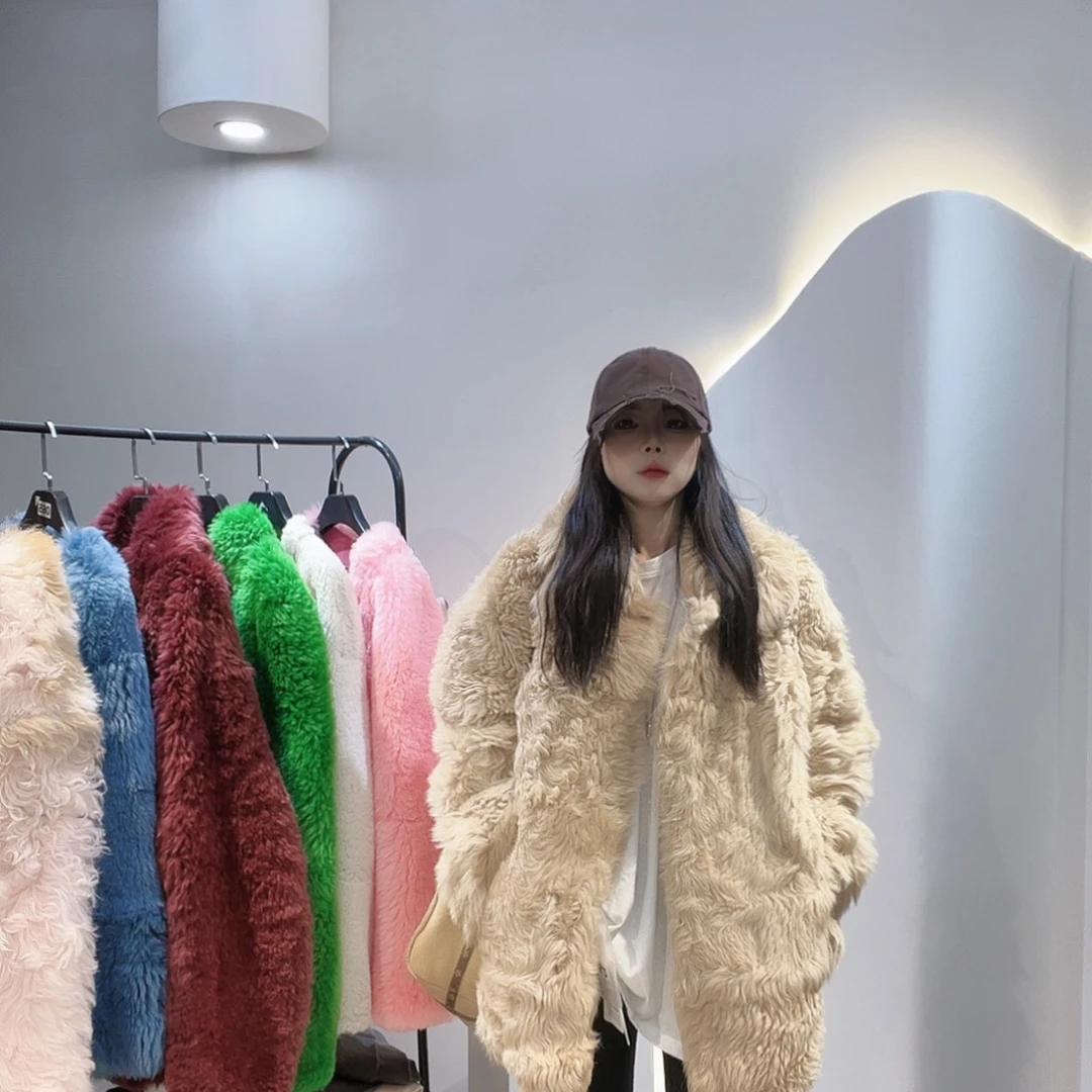 W***～真皮皮毛一体外套222-3242