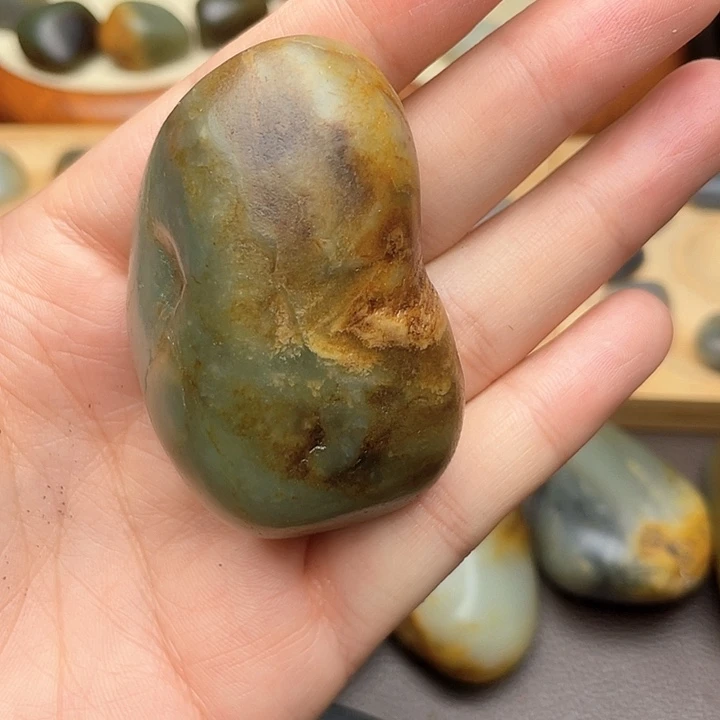颈饰未镶嵌和田玉9