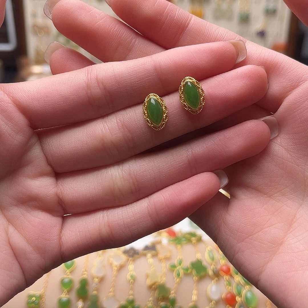 和田玉银S925镀金镶嵌耳饰