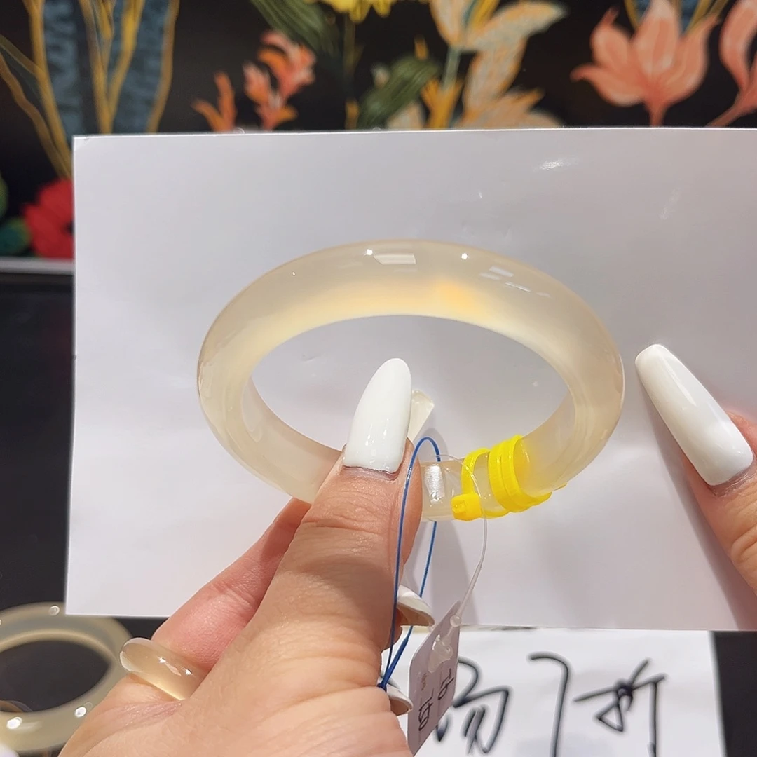 手镯玛瑙/玉髓未镶嵌11.5✖️8.4无包容蜂蜜水