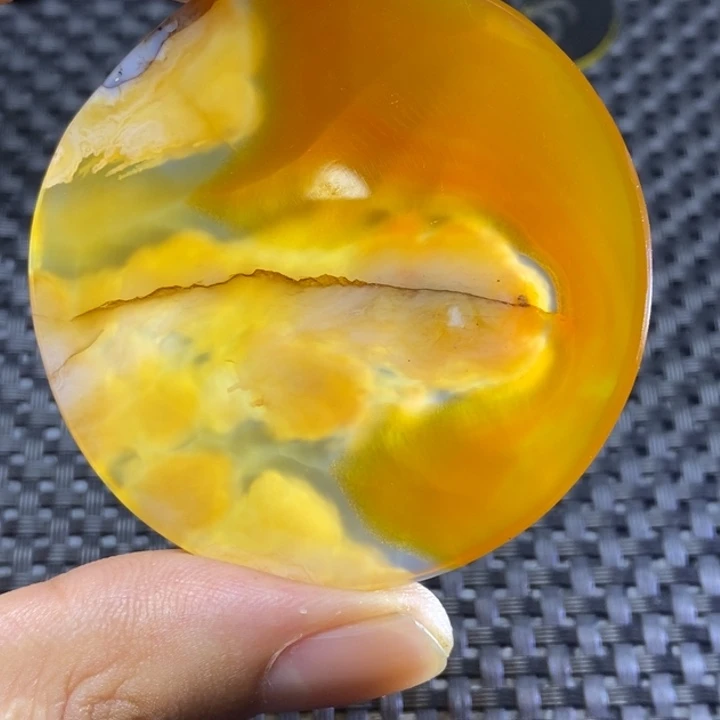 正***存玛瑙/玉髓未镶嵌玛瑙
