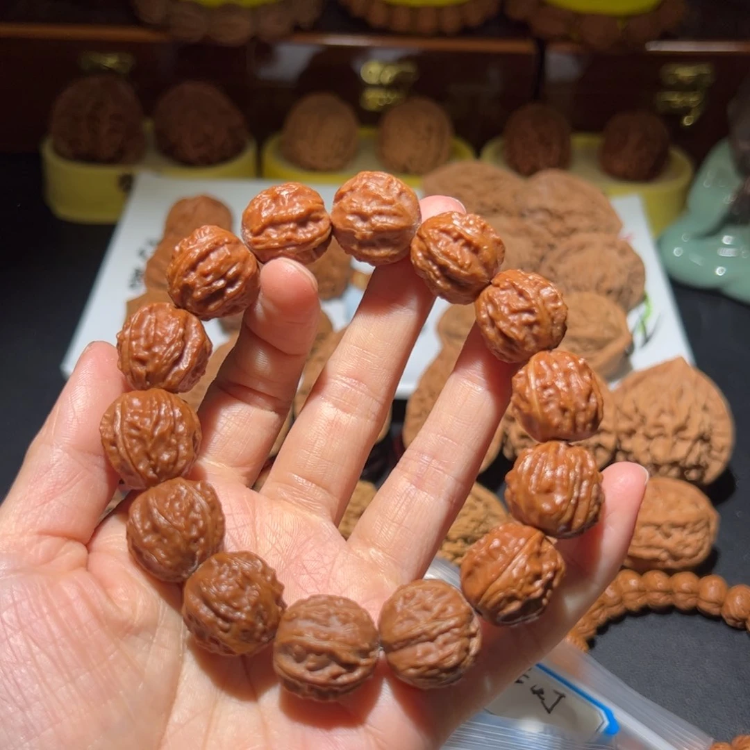 文玩核桃把件F****s灯笼手串