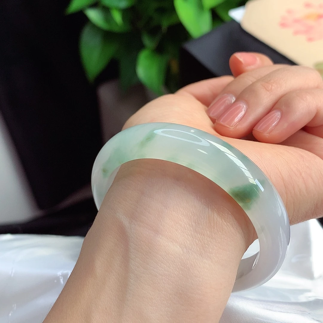 未镶嵌手镯翡翠54-55圈口飘花清新脱俗7号