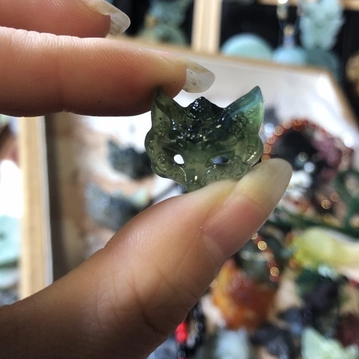 岫玉未镶嵌岫玉挂件