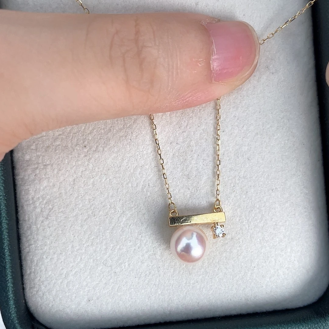 海水珍珠18K金镶嵌颈饰7.5-8钻石平衡木