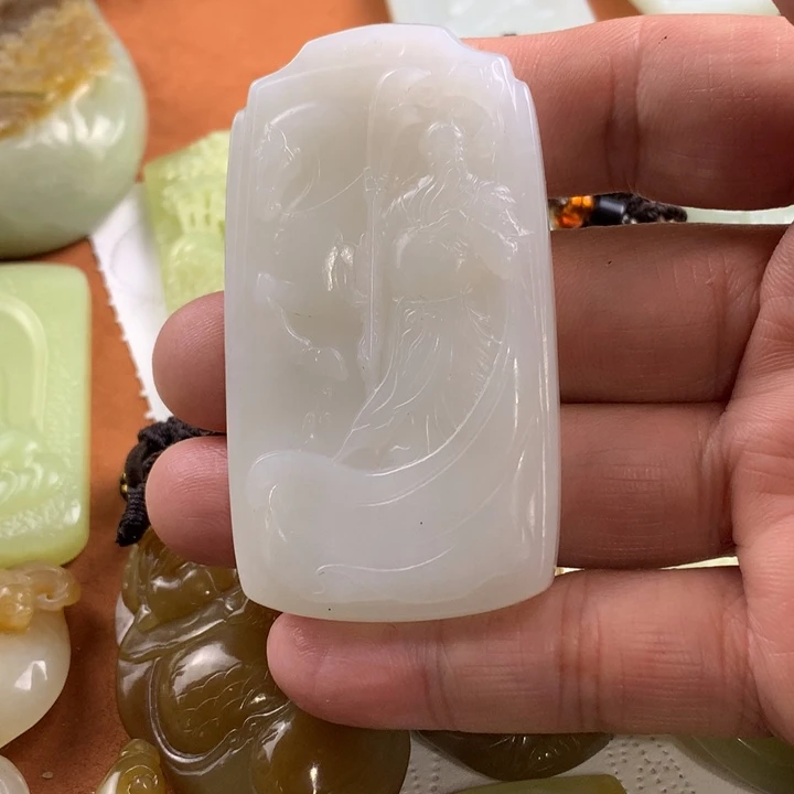 未镶嵌和田玉挂件