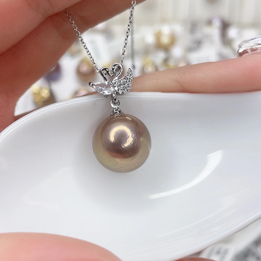淡水珍珠吊坠(赠链)未镶嵌