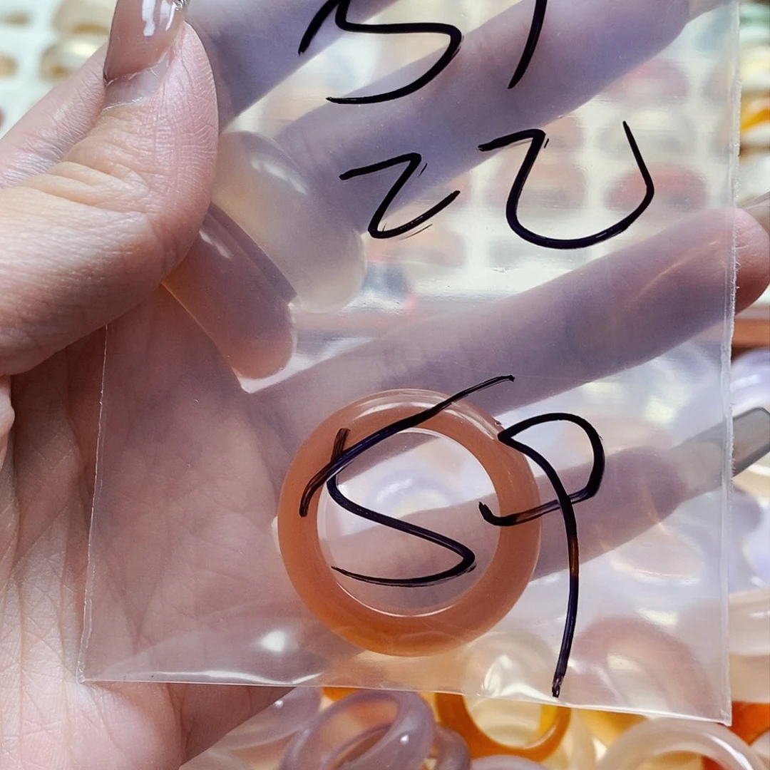 玛瑙/玉髓戒指未镶嵌