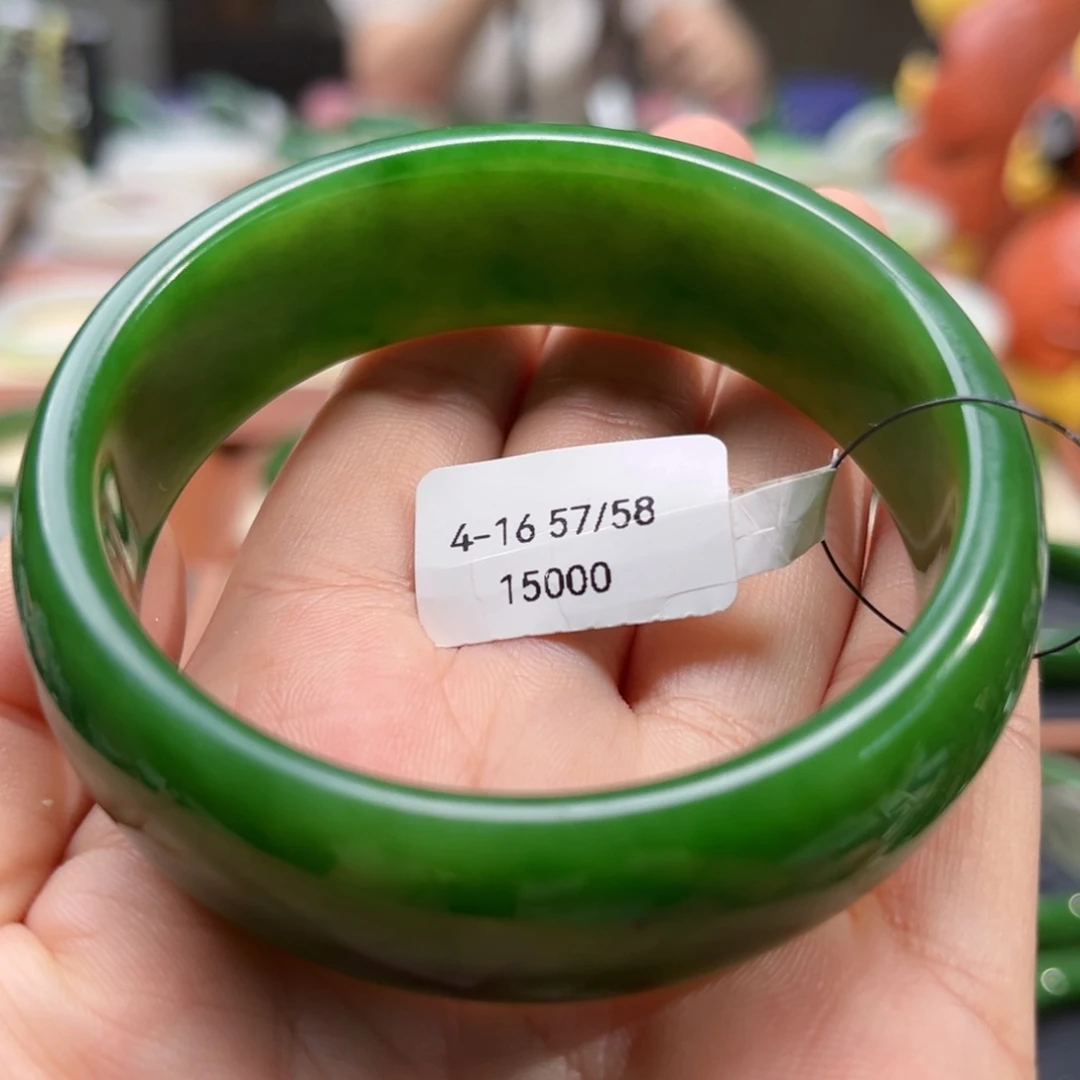 和田玉（碧玉）手镯未镶嵌