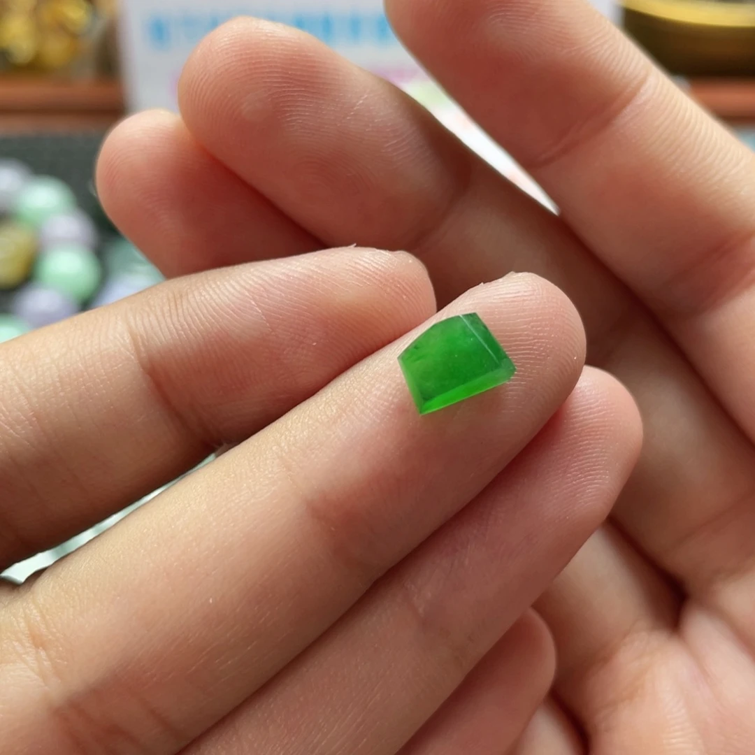 未镶嵌定制翡翠琳***壁  翡翠