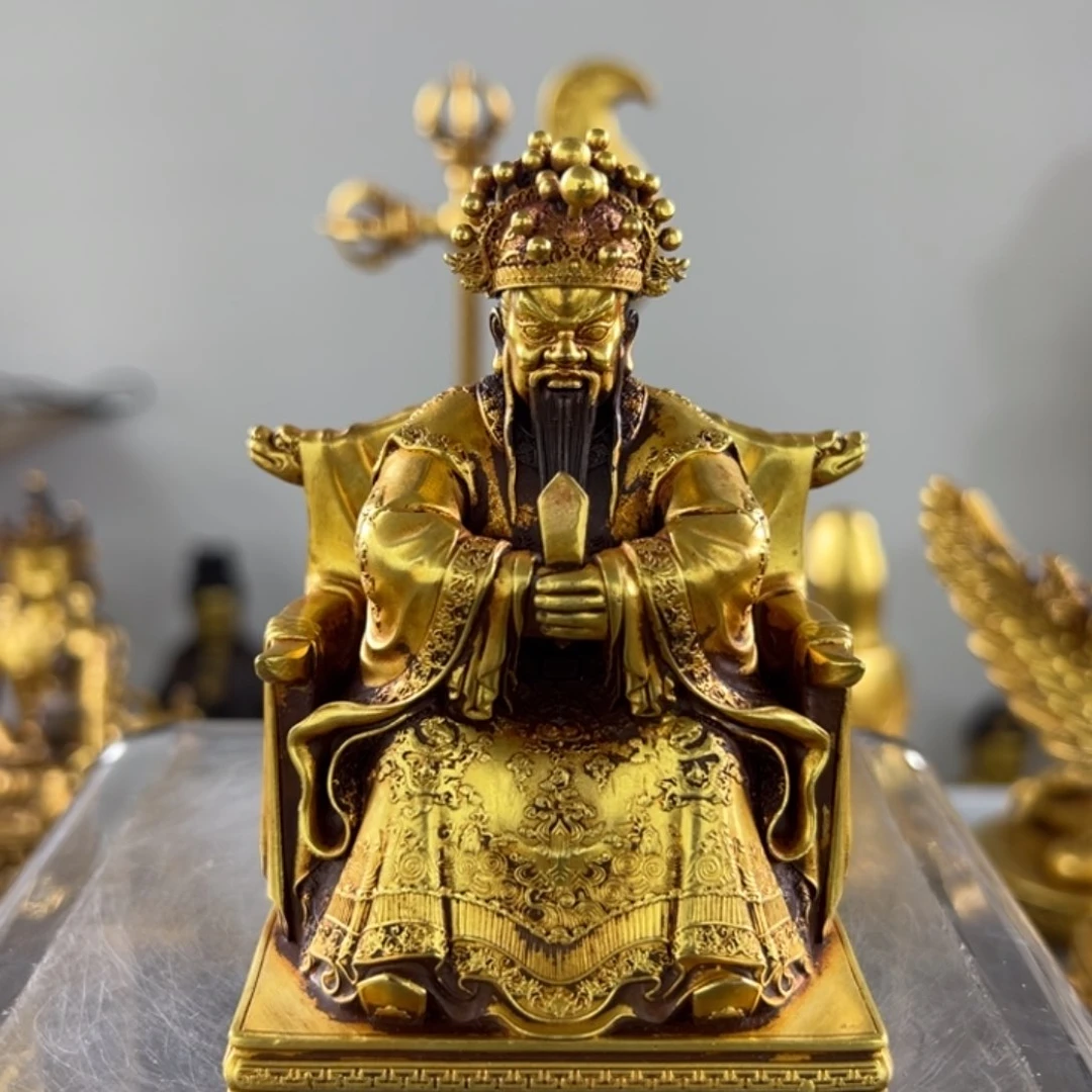 黄*佛像的造型和造型