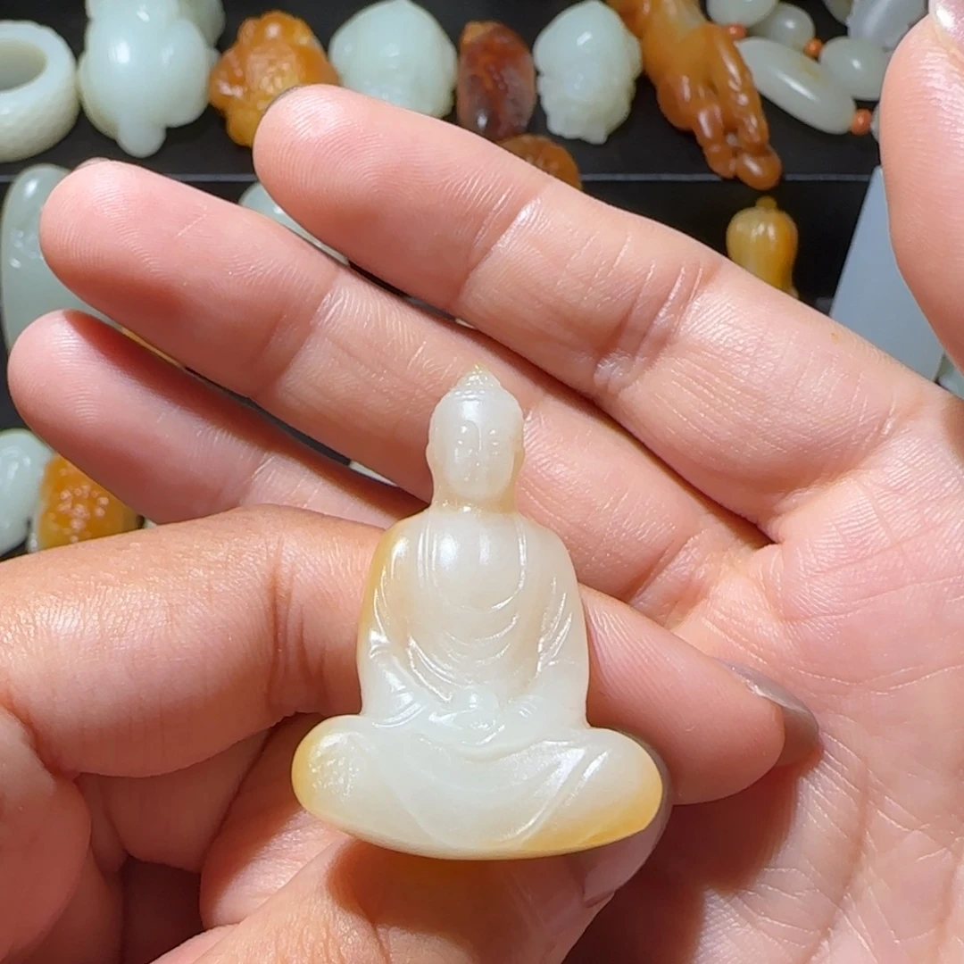 拼***来和田玉未镶嵌颈饰