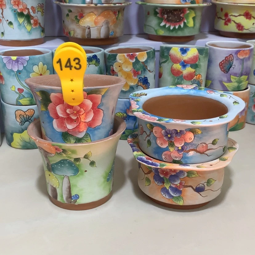 【闪购商品】红陶一****q