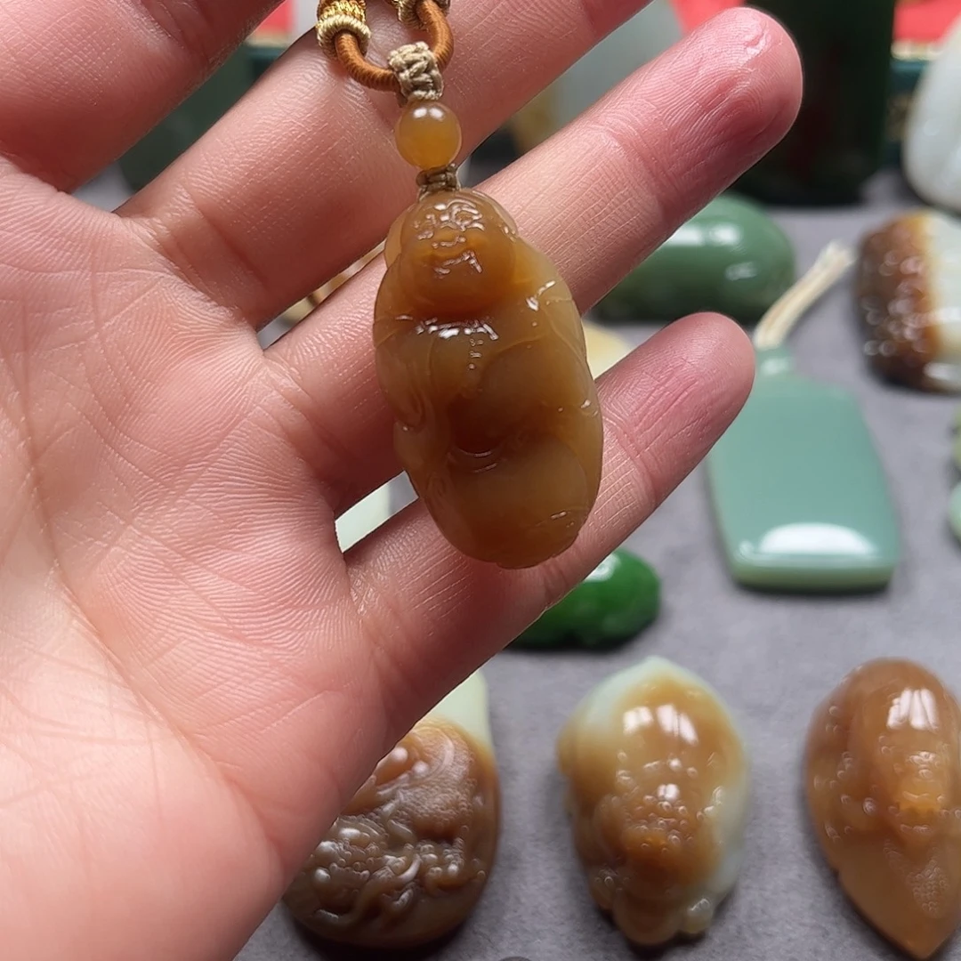 和田玉未镶嵌挂件