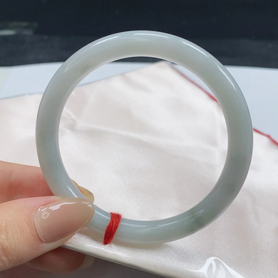 【闪购商品】翡翠手镯（圆镯）未镶嵌211号