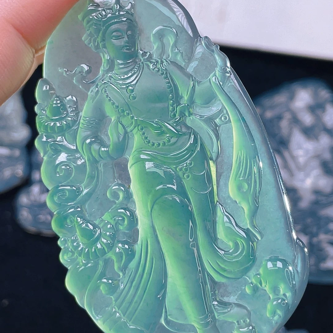 颈饰未镶嵌翡翠5，