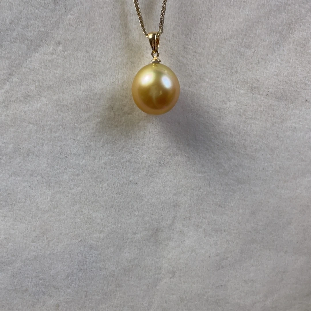 海水珍珠18K金镶嵌颈饰