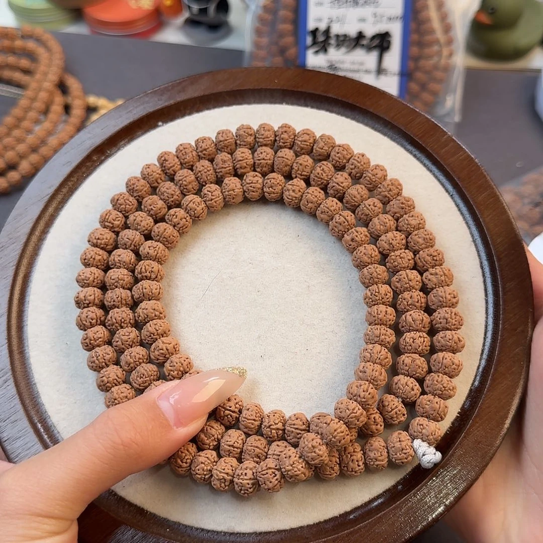 金刚菩提手串勇****哥卡里布鲁树王