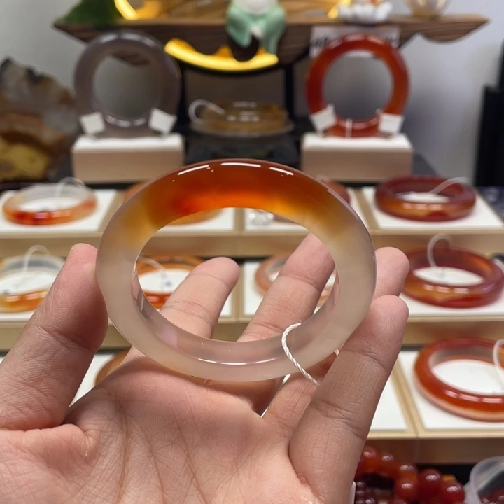 玛瑙/玉髓未镶嵌手镯