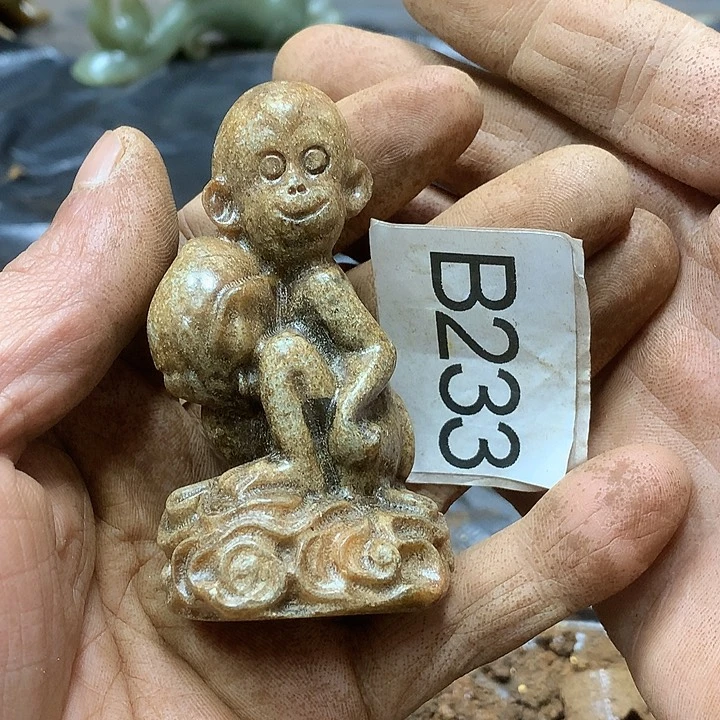 未镶嵌和田玉挂件