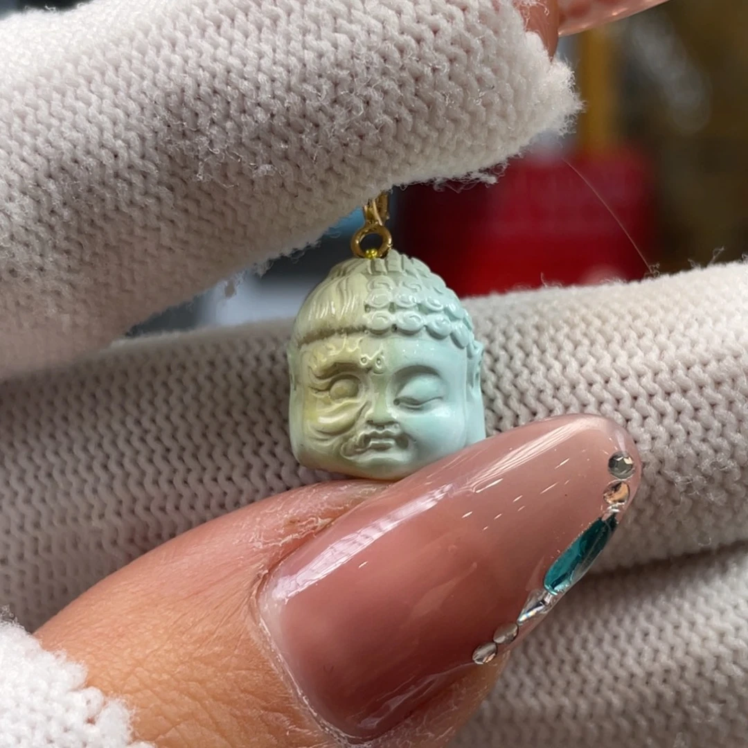 绿松石未镶嵌挂件