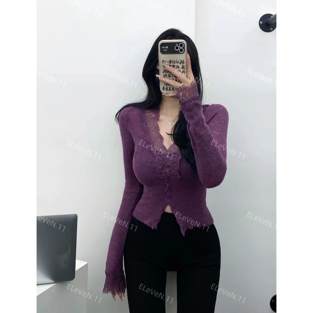 一件jue美马海毛！温柔蕾丝深V显身材上衣修身显瘦内搭打底毛衣女