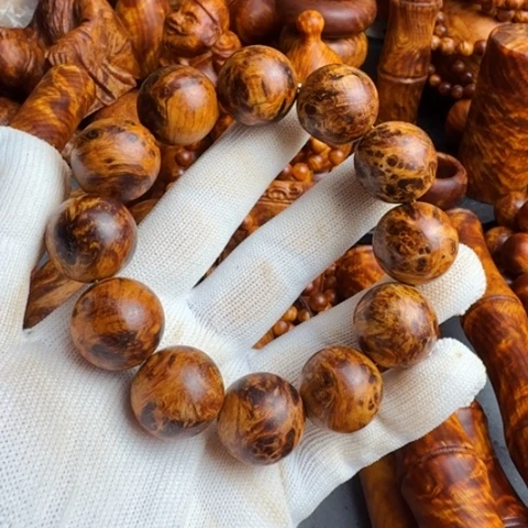 松木（琥珀木）无事牌