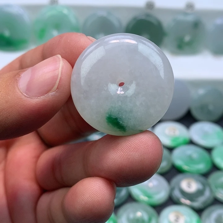 颈饰未镶嵌翡翠缅甸天然A翡翠31.3-9.8