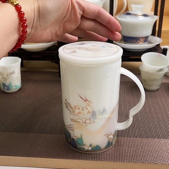 瓷片璞玉瓷福鹿办公杯450cc