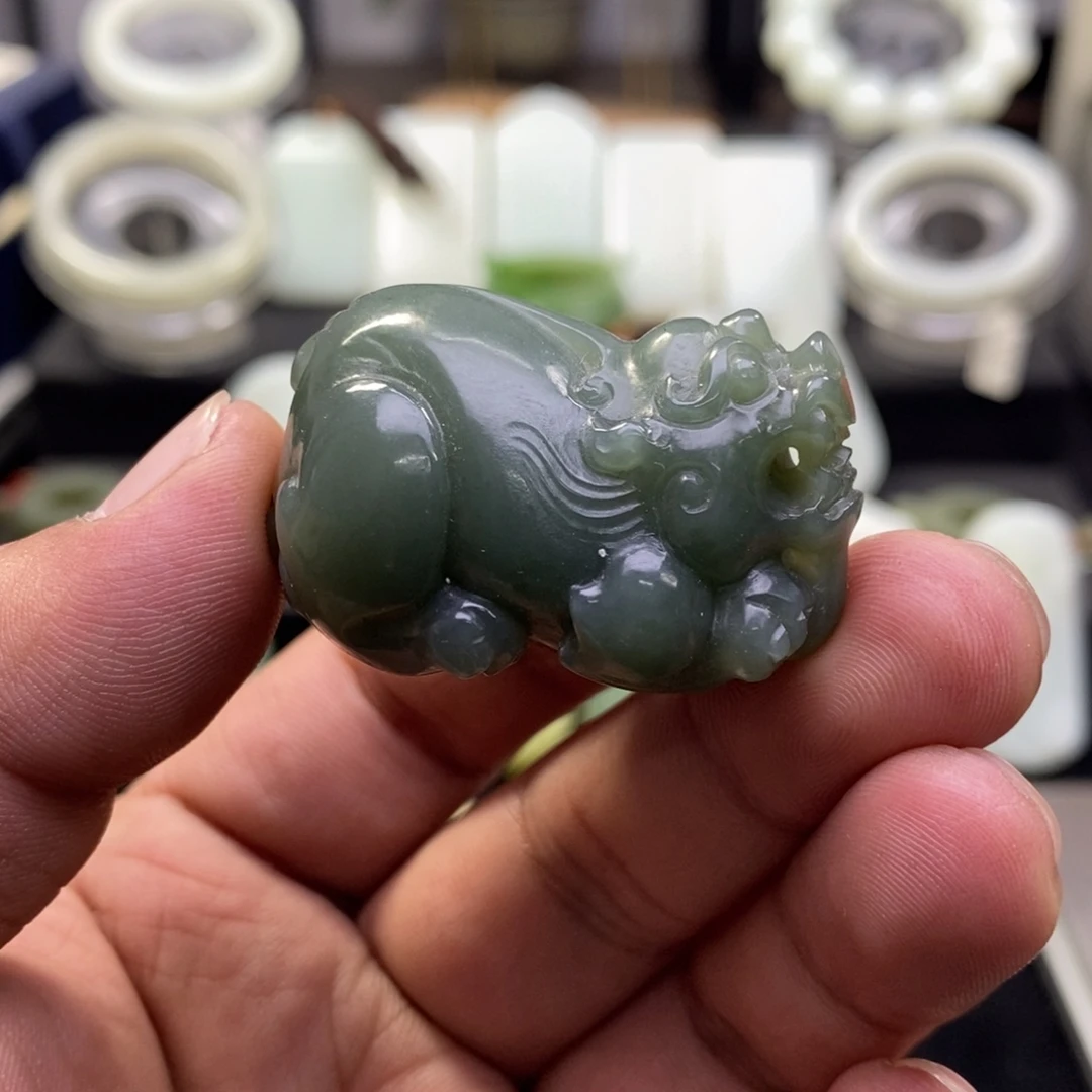 和田玉（糖玉）未镶嵌颈饰