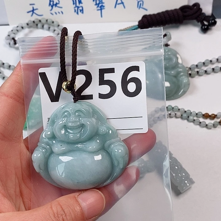 翡翠颈饰未镶嵌天然