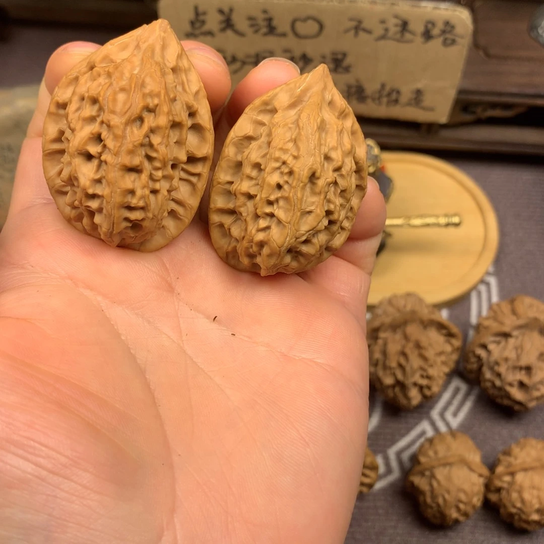 优****度秦岭山脉和青石丘陵之间