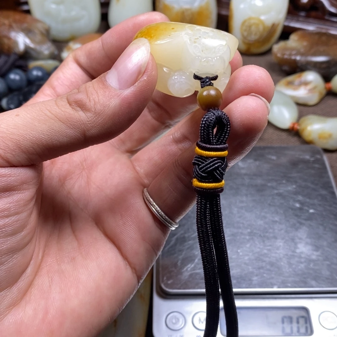 好***、和田玉未镶嵌把件