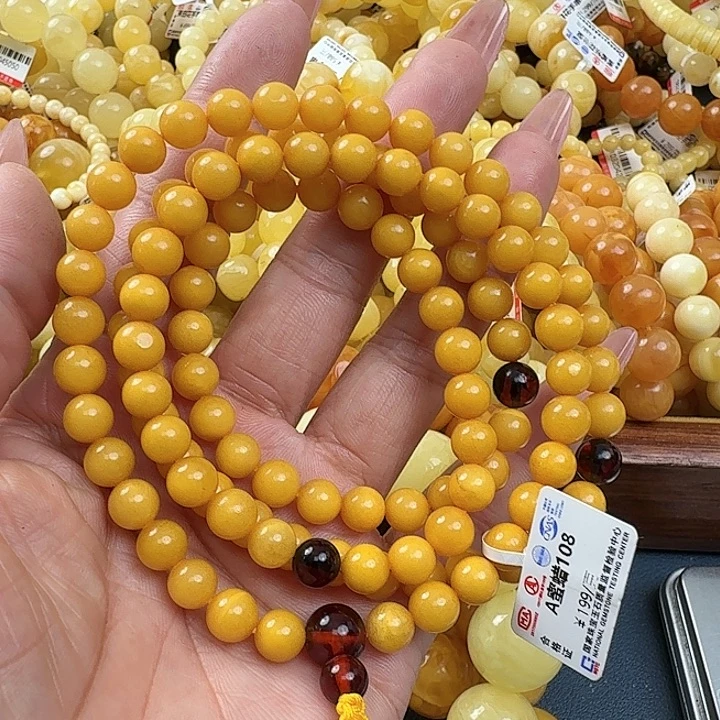 琥珀未镶嵌珠宝奇石