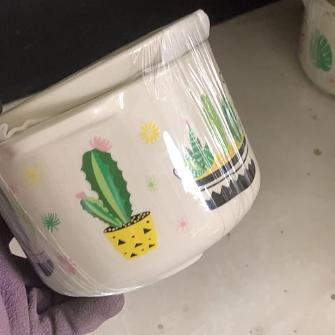 奥***给陶瓷制品满25拼单发货默认微瑕