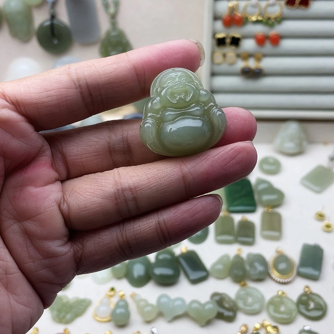 和田玉未镶嵌吊坠(不含链)