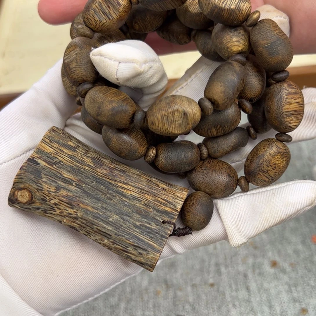 沉香手串奇楠沉香瘤疤带隔珠带无事牌长串多样性发货XLBDZ