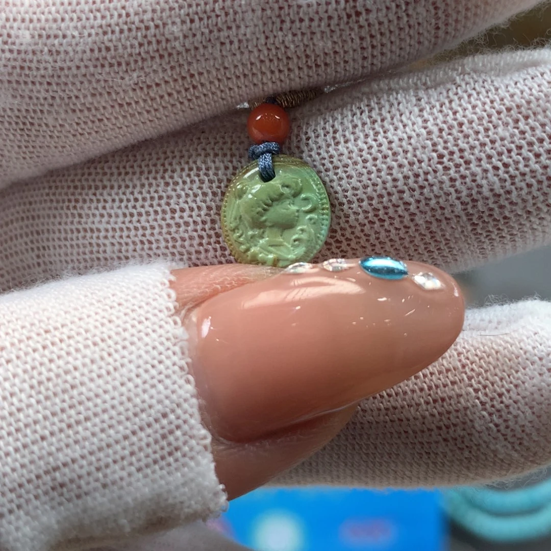 绿松石未镶嵌挂件